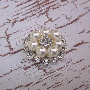 PearlRihinestonButton1